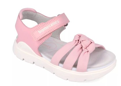 Кожаные сандалии